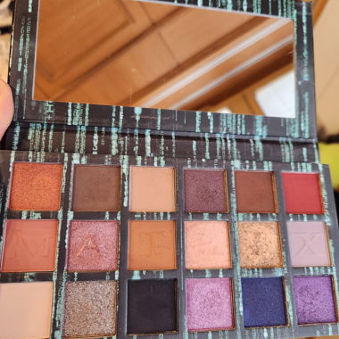 Lidschattenpalette: Revolution Matrix