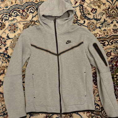 Nike Reissverschluss-Kapuzenjacke