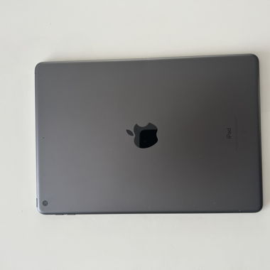 Apple iPad con tastiera Logitech