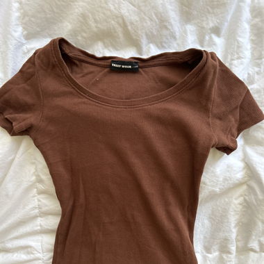 Eng anliegendes shirt