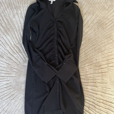 Black ruched shirt dress