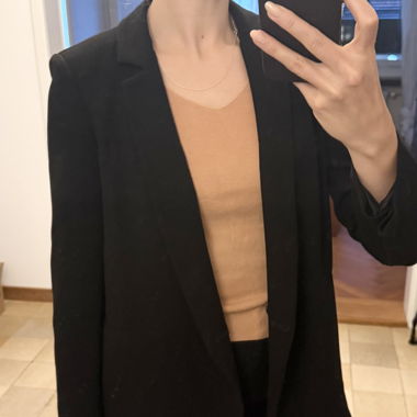 Long black blazer