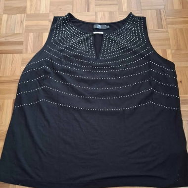 Top nero nuovo BPC