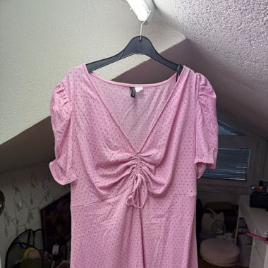 Kleid