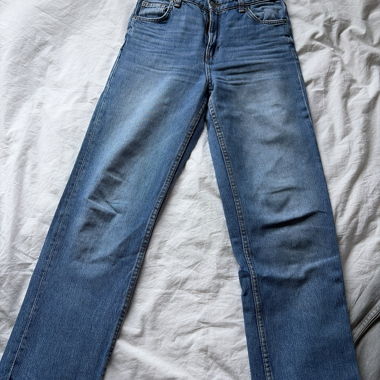 Blue straight jeans