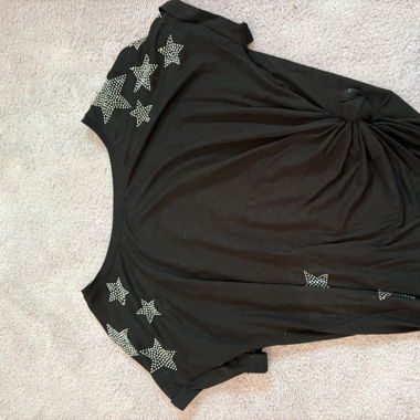 Black T-shirt