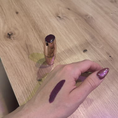 Lilac Lipstick