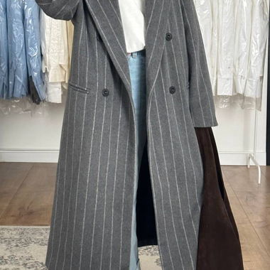 Manteau en laine gris à fines rayures