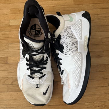 Nike PG 5