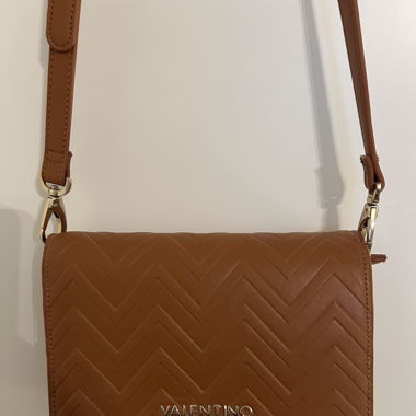 Valentino-Tasche