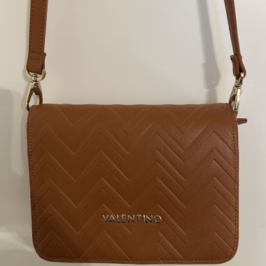 Valentino-Tasche