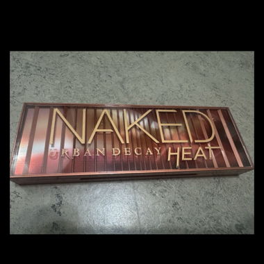 Urban Decay Naked Heat Palette