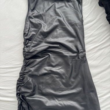 Leder Kleid