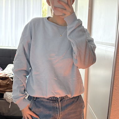 Basic Blue sweater 