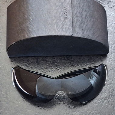 PRADA Sonnenbrille