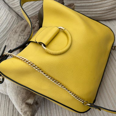 Sac couleur jaune 