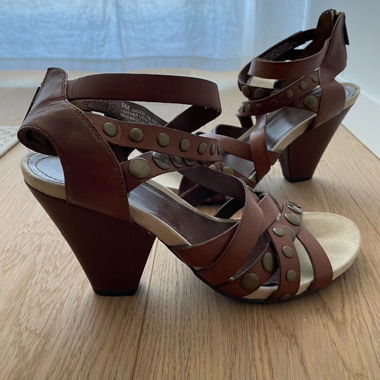 Summer sandals 