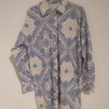 Camicia fantasia a maniche lunghe