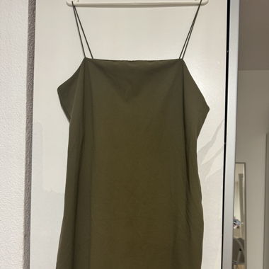 Grüner Kleid 