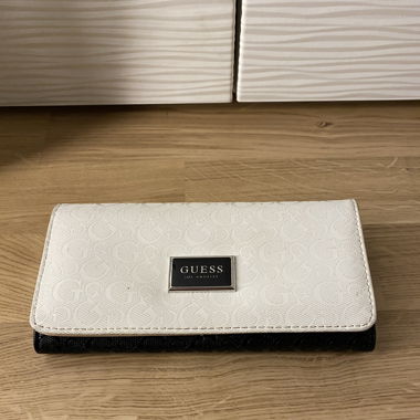 Guess Geldtasche