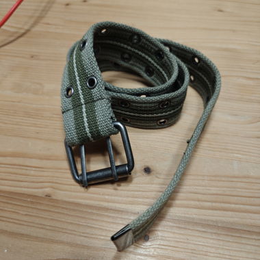Khaki-coloured belt, shipping included