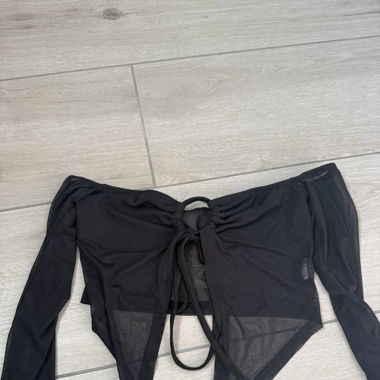crop top noir transparent 