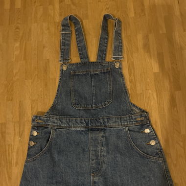 salopette jupe taille 38