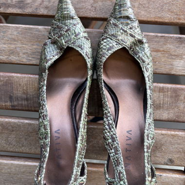 Escarpins vert foncé à talon