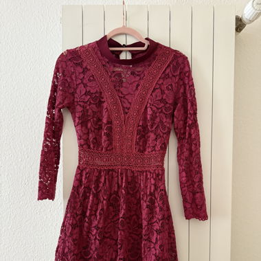 Robe bordeaux