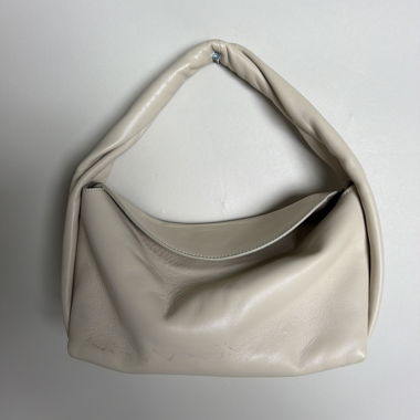 Beige leather shoulder bag