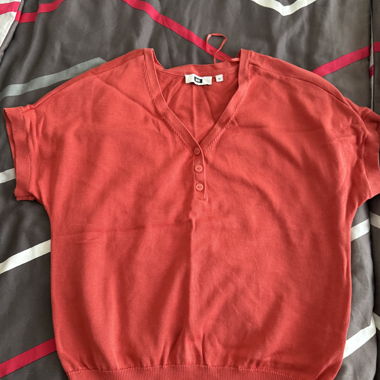Maglione rosso a maniche corte WE, taglia XS
