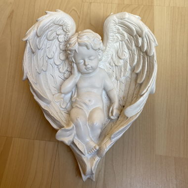 Figura d'angelo a forma di cuore