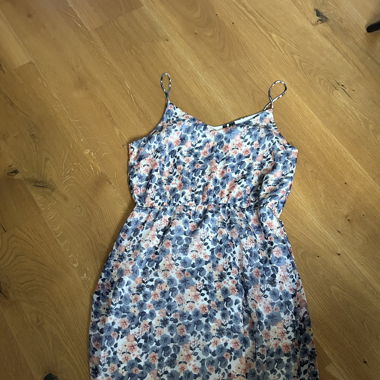 Kleid
