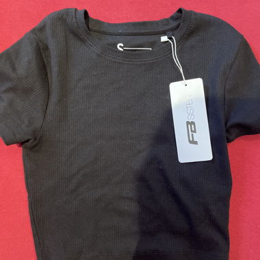 Black Cropped Tee