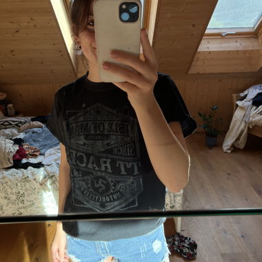 Black shirt
