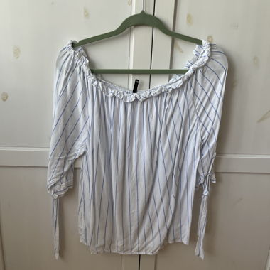 Blusa Chicoree a spalle scoperte 42