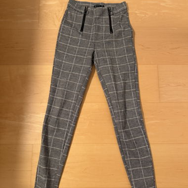 Stradivarius Trousers Size 36