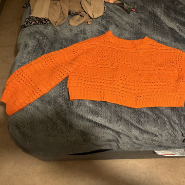 Crop knitwear