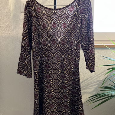 Patterned Dress with 3/4 Sleeves