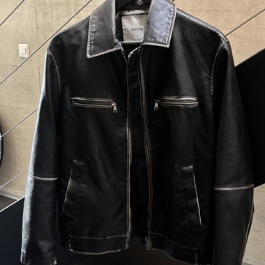 Giacca in finta pelle Bershka