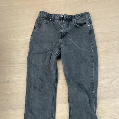 Vintage Straight Jeans
