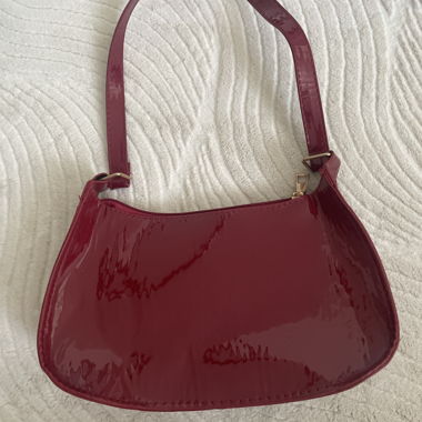 Borsa a Mano in Vernice Rossa