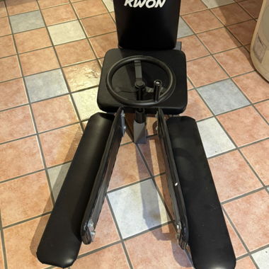 KWON Leg Stretcher / allenatore per spaccata
