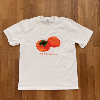T-shirt blanc avec impression