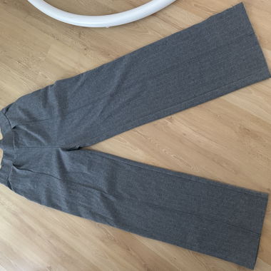Pantaloni comodi