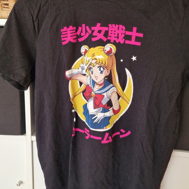 T-shirt Sailor Moon