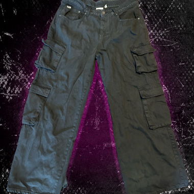 RAGGED Black Cargo Jeans