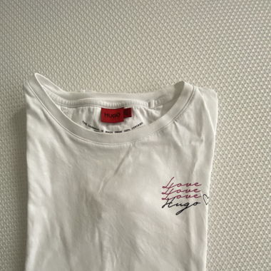 Hugo boss t-shirt 
