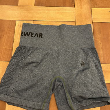Short verde