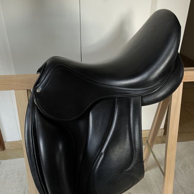 Selle de dressage Antares Sellier